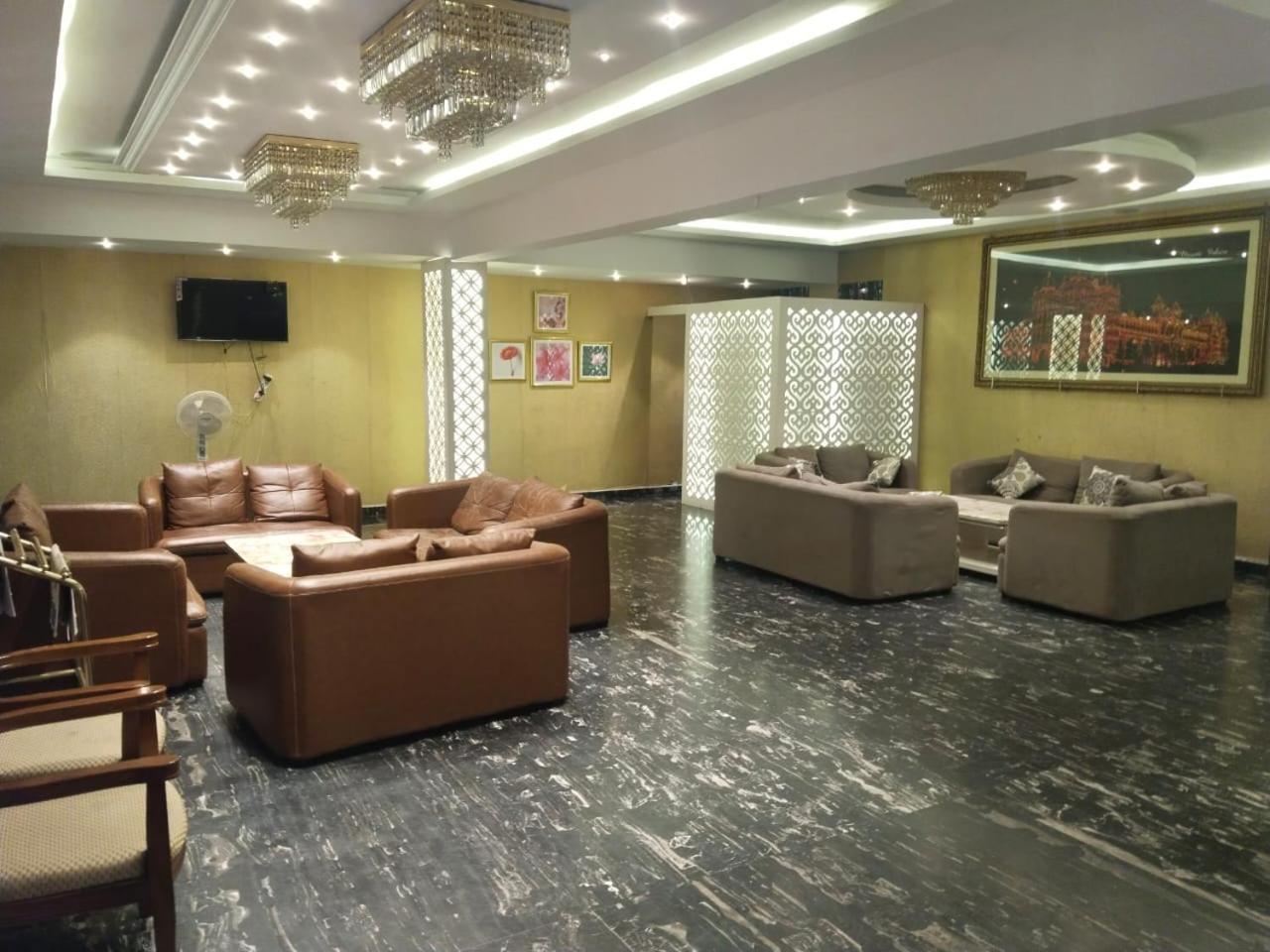 Grand Milestone Villa Mysore Exterior foto